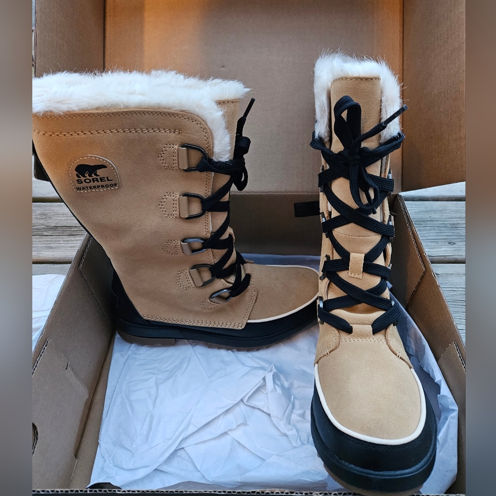 Never worn SOREL TIVOLI IV TALL WP - waterproof /insulated